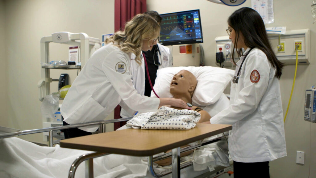 https://chsu.edu/wp-content/uploads/2021/08/Phillips-Pardo-Emergency-Department-Simulation-1024x576.jpg